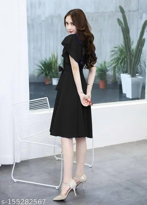 VELOMI Solid Black Georgette Dress – Chic Knee-Length Confidence