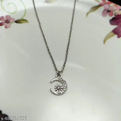 V&R ENTERPRISE New Design Premium Quality bow Ribbon Duck Moon Pendant Chain