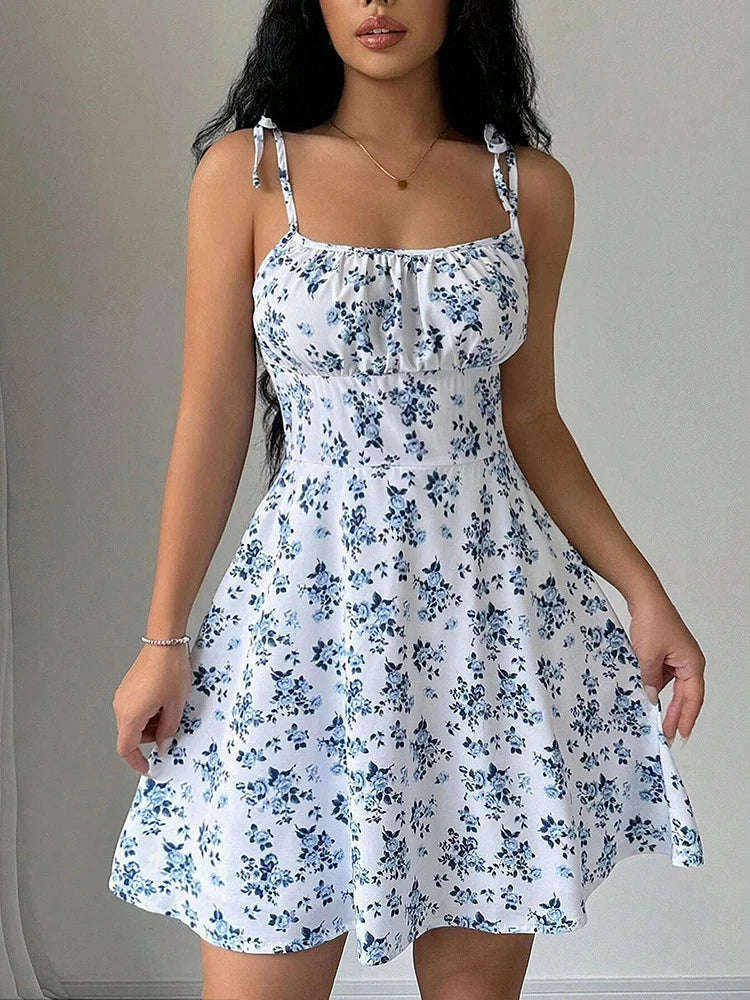 VELOMI – Floaty Floral Dress