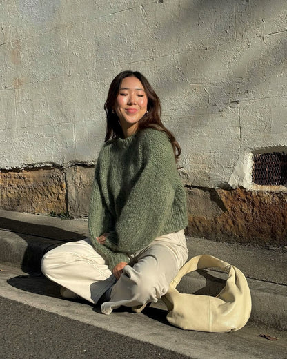 New O-Neck Loose Green Pullover Sweater For Women Autumn Winter Thick Retro Japanese Lazy Style
