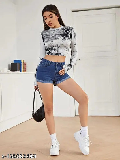 crop top for women_white crop top for women_white crop top for women full sleeve printed