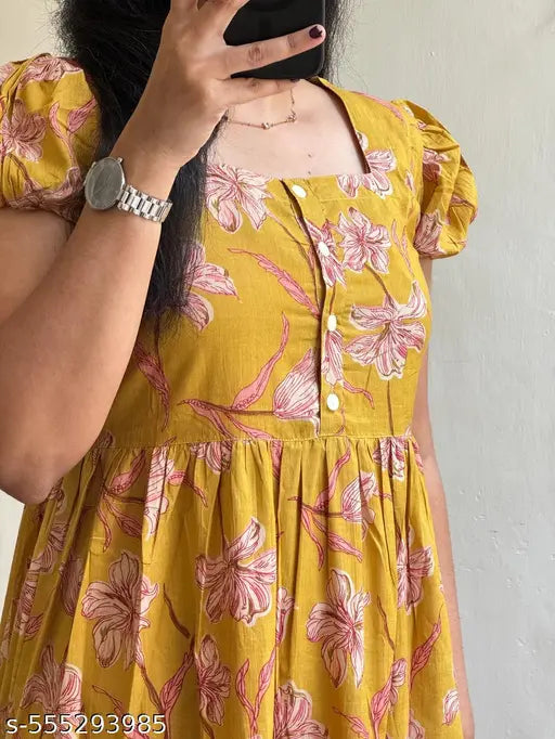 VELOMI Printed Half-Sleeve Midi Dress – Effortless Everyday Chic