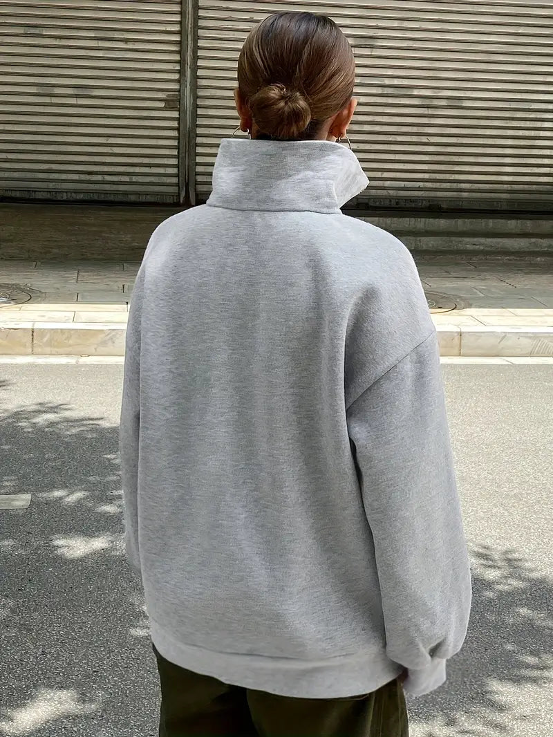 Women’s Cozy Half-Zip Sweatshirt – Casual Gray Pullover with Pockets & Ribbed Cuffs