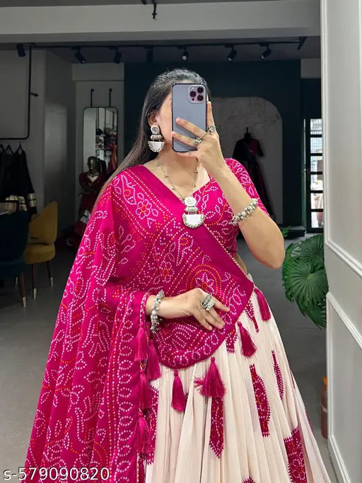 VELOMI Patola Printed Navratri Chaniya Choli – Festive Garba & Dandiya Wear