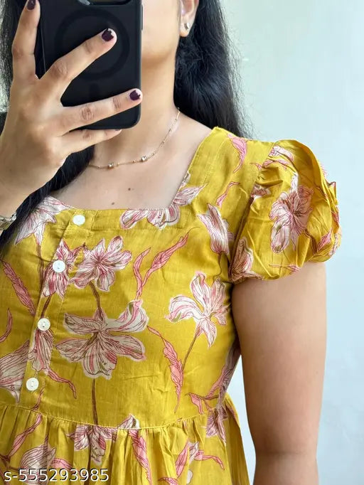VELOMI Printed Half-Sleeve Midi Dress – Effortless Everyday Chic