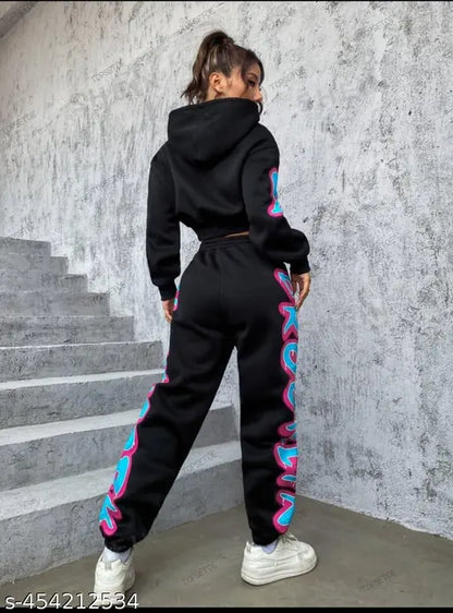 LATEST WINTER WEAR TRACK SUIT FOR WOMEN, ACTIVE WEAR WINTER TRACK SUIT, GYM WEAR, AIRPORT LOOK SET. TOP AND BOTTOM SET./IMPORTED TOP & BOTTOM SET.