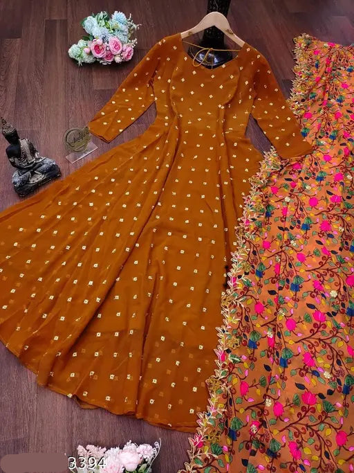 VELOMI Designer Anarkali Gown – Elegant Embroidery with Statement Print Dupatta