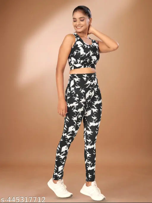 Women's Printed Top & Bottom Set Gym Wear | Track suit | Athletic Tracksuit