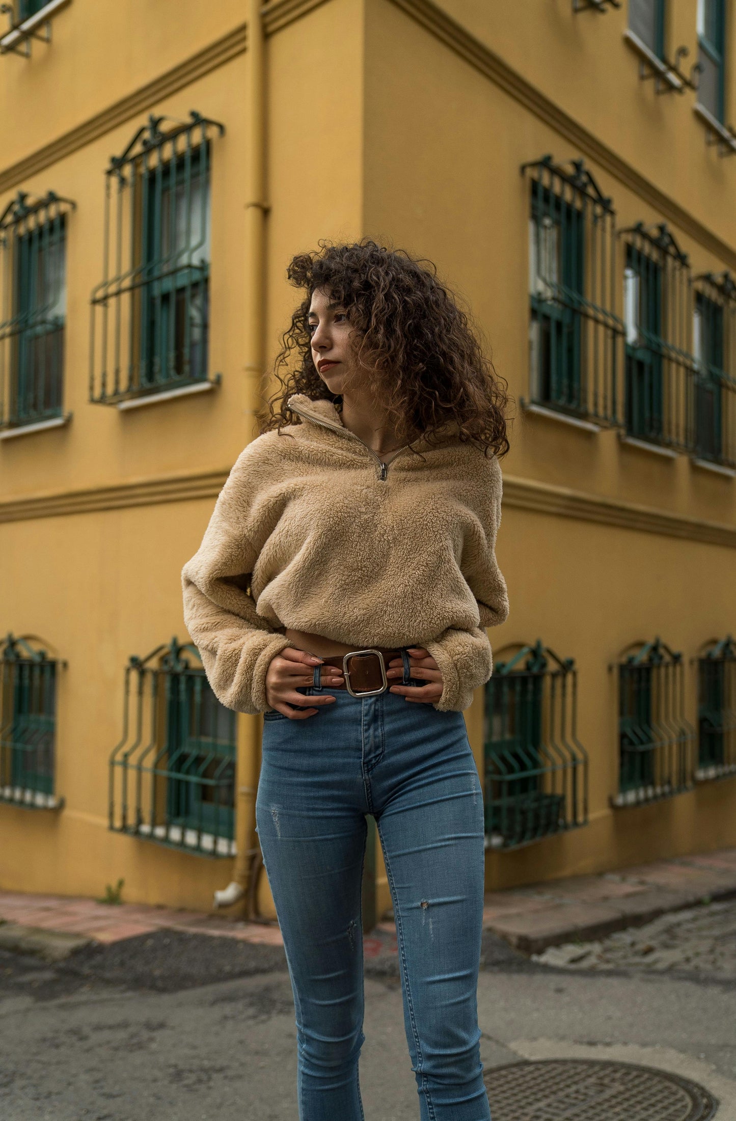 VELOMI Woolen Teddy Sweatshirt – Cozy Half Zip Placket Pullover for Autumn & Winter