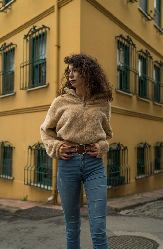 VELOMI Woolen Teddy Sweatshirt – Cozy Half Zip Placket Pullover for Autumn & Winter
