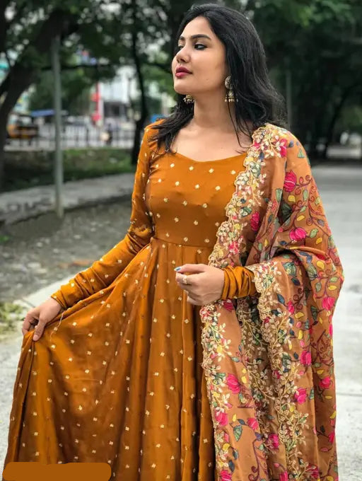 VELOMI Designer Anarkali Gown – Elegant Embroidery with Statement Print Dupatta