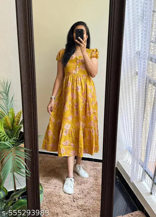 VELOMI Printed Half-Sleeve Midi Dress – Effortless Everyday Chic