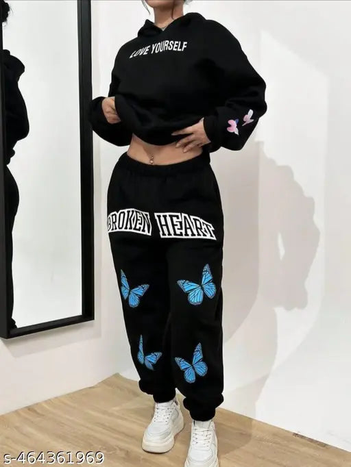 LATEST WINTER WEAR TRACK SUIT FOR WOMEN, ACTIVE WEAR WINTER TRACK SUIT, GYM WEAR, AIRPORT LOOK SET. TOP AND BOTTOM SET./IMPORTED TOP & BOTTOM SET.